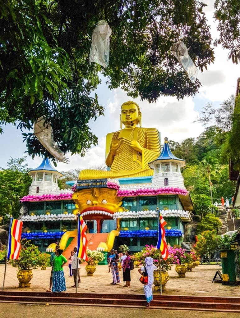 Dambulla Taxi 2 dambulla taxi service