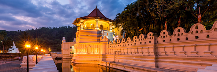 Temple of the Tooth in Kandy at dusk