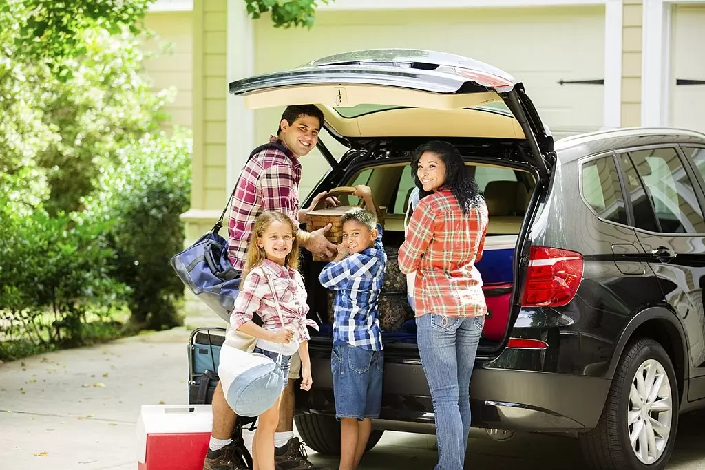 Car and Driver Hire Sri Lanka 2 Car And Driver Hire Sri Lanka
