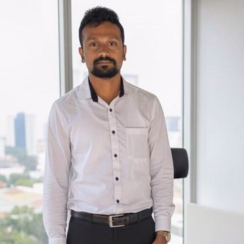 Chaminda Dias, Ceylon Taxi driver