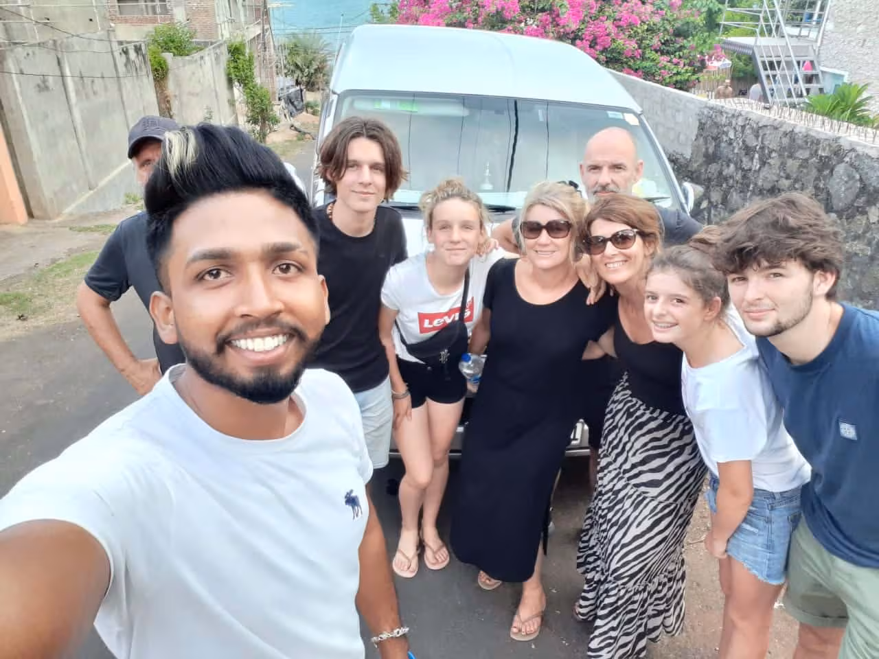 Car and driver hire in Sri Lanka
