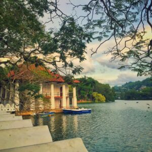 Kandy Lake and the Queen's Bath pavilion